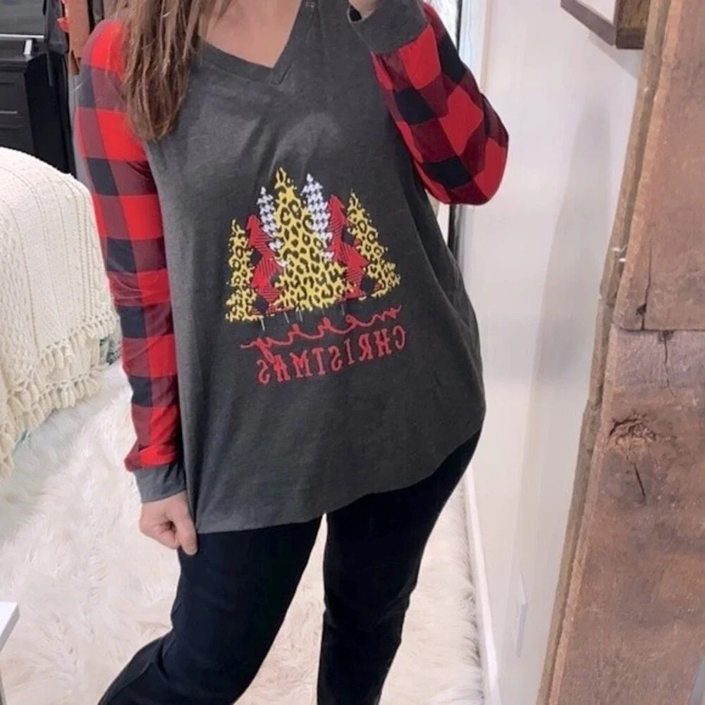 La Mode size XXlarge Christmas T-shirt